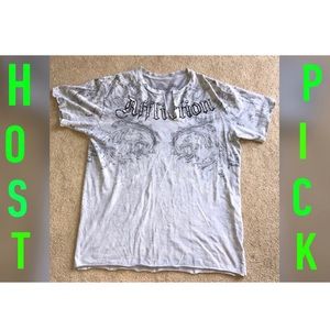 🎉HP🎉 Men’s distressed shirt